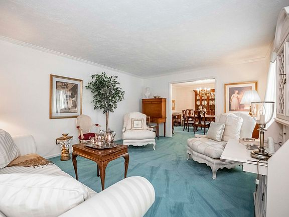 5th image of 116 Carolyn Ln