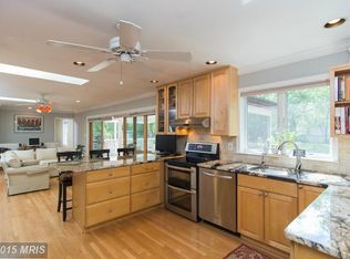 961 Arundel Dr, Arnold, MD