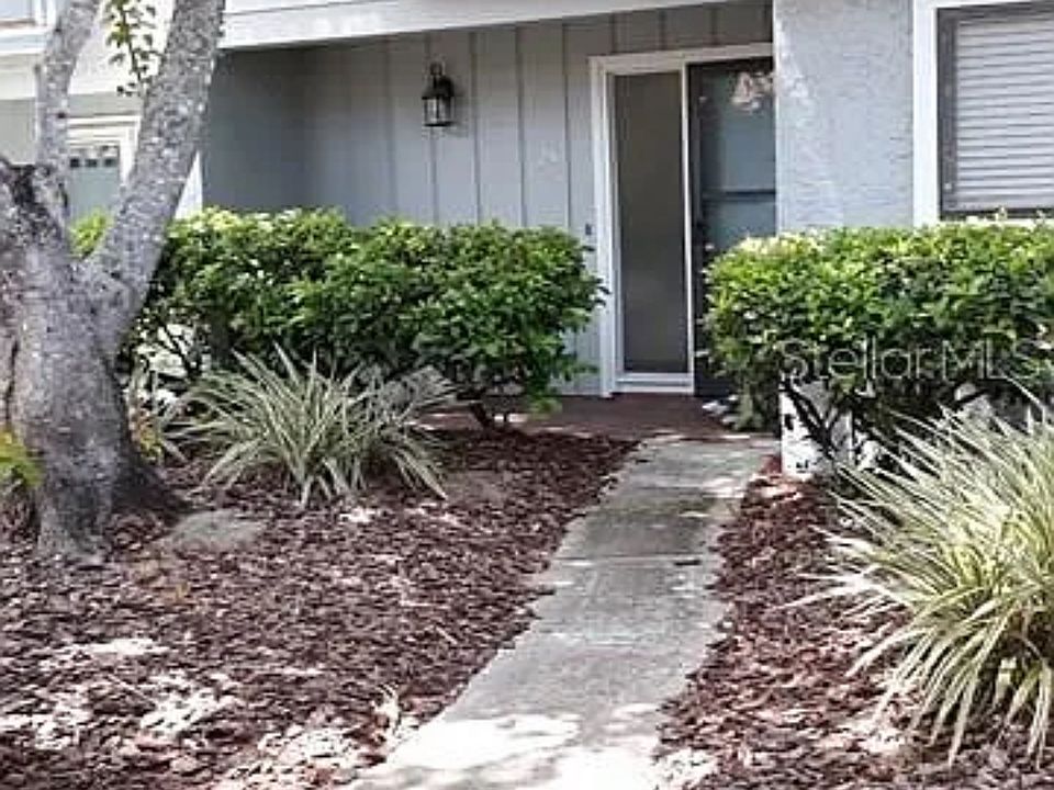 1st image of 25 Fair Oaks Cir