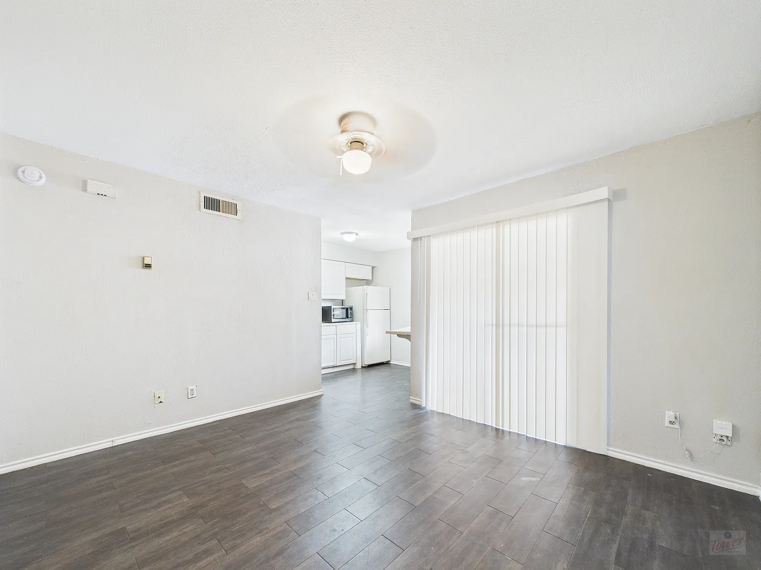 1840 Burton Dr Apt 141 — Photo 1