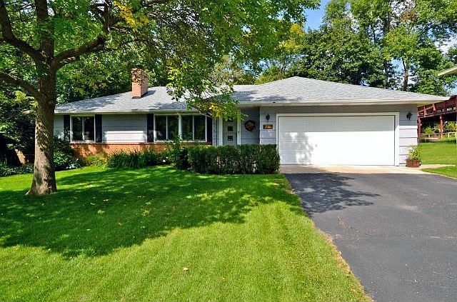 1st image of 2085 Rosewood Ln S