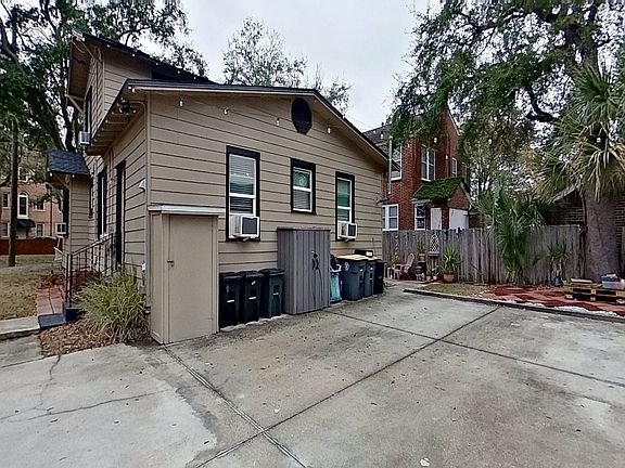 3rd image of 1513 Palm Ave