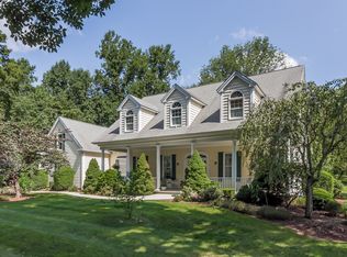 218 Damascus Rd, Branford, CT 06405