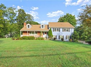 157 Stanwich Rd, Greenwich, CT 06830