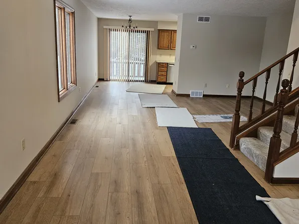 1216 Louisa Marie Ave NW, Massillon, OH 44646