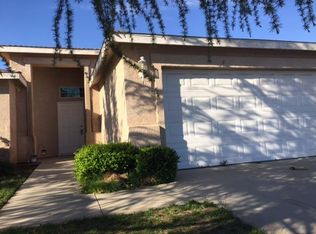 2637 Santa Ana, Clovis, CA 93611
