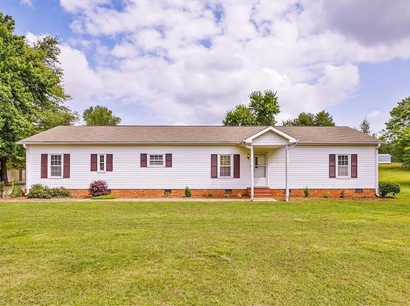 14855 Us Highway 158, Summerfield, NC 27358