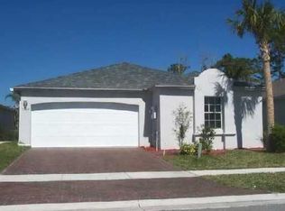5863 Azalea Cir, West Palm Beach, FL 33415
