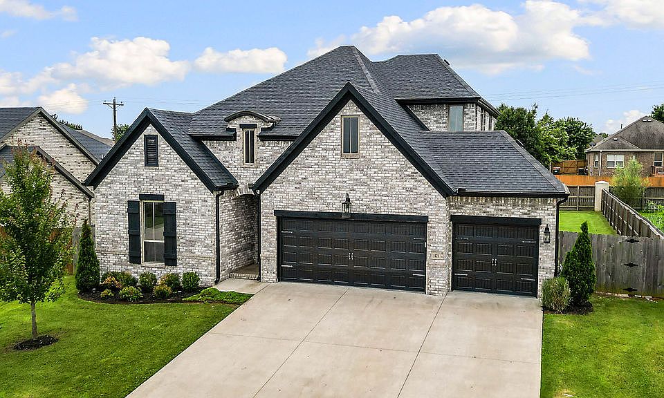 1st image of 1421 Cave Stream Dr
