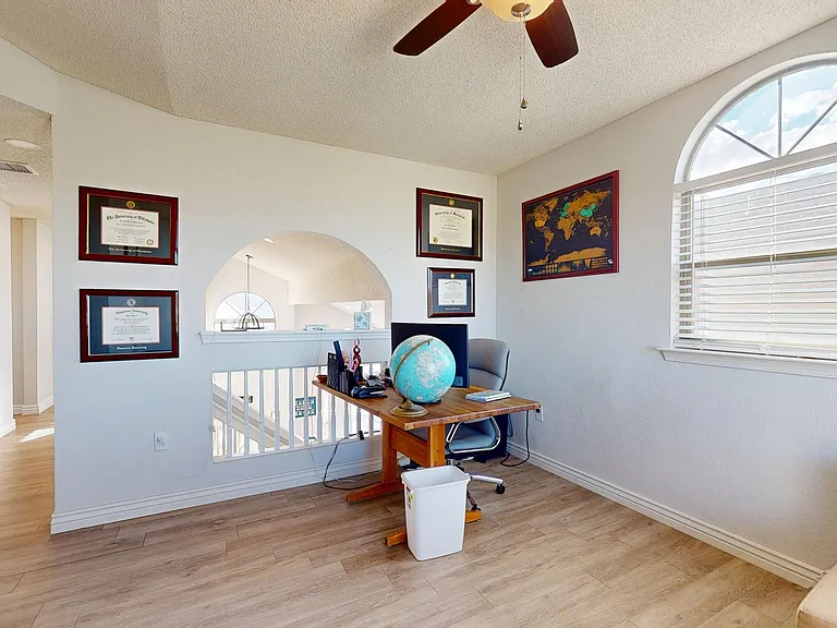 3249 Emerald Point Dr — Photo 18