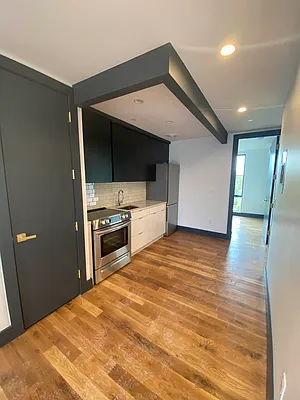 Rented by EXR | media 15