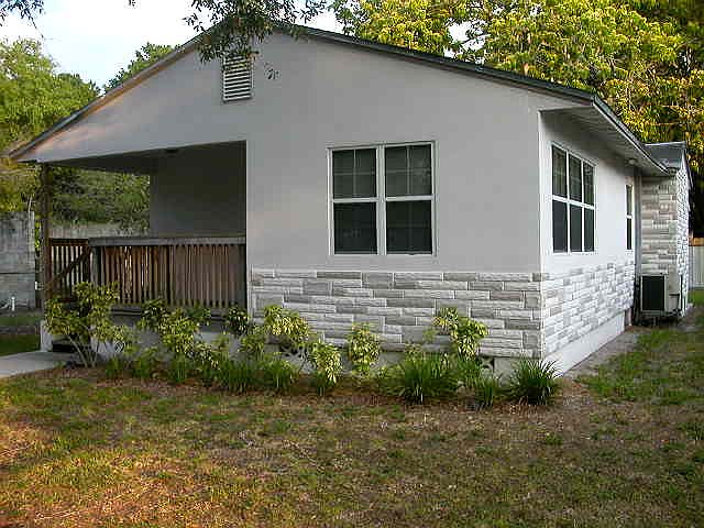 2nd image of 2552 41st Ave N