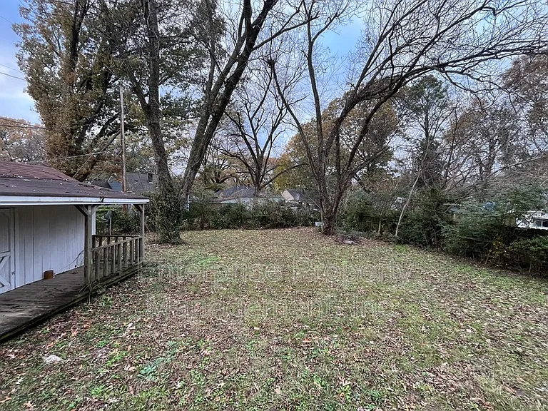 801 Bowen Cir — Photo 22