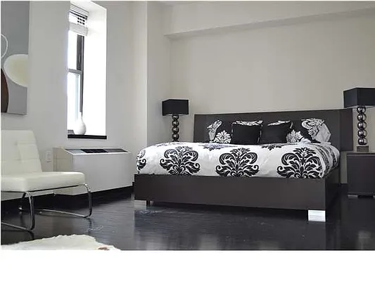 Rented by Urban Living | media 29
