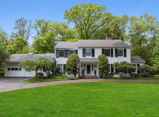 86 Rensselaer Rd, Essex Fells, NJ 07021