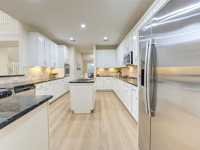 2327 Centerbrook Ln — Photo 15