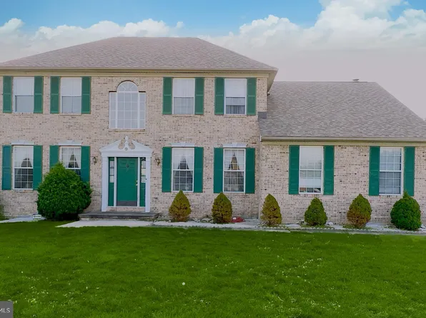 4 Hillary Cir, New Castle, DE 19720