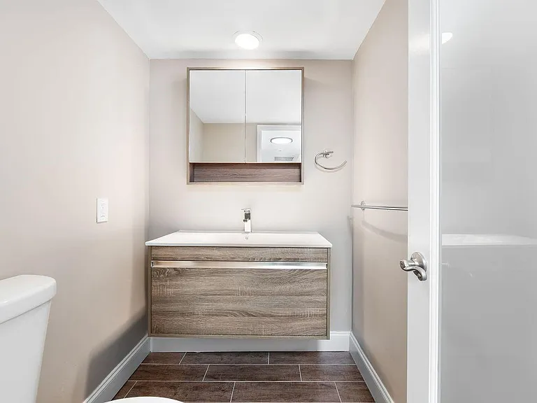 2851 S Palm Aire Dr #107 — Photo 11