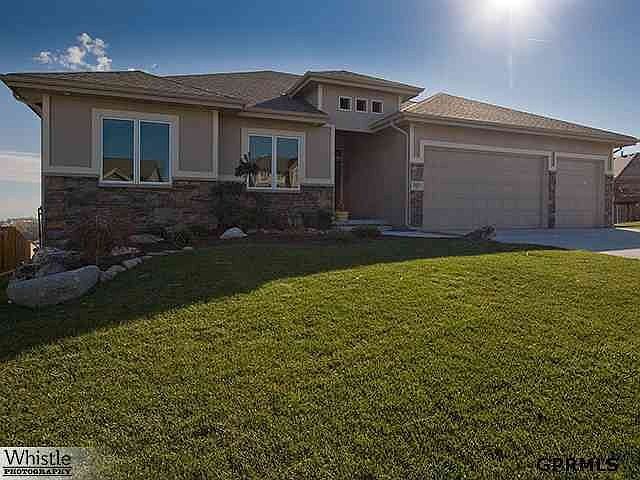 1st image of 20231 Nina St