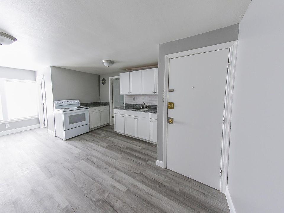 6 Gorman Ave Nashua, NH, 03060 Apartments for Rent Zillow