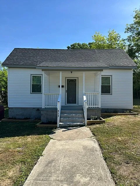 413 Frank Street — Photo 1
