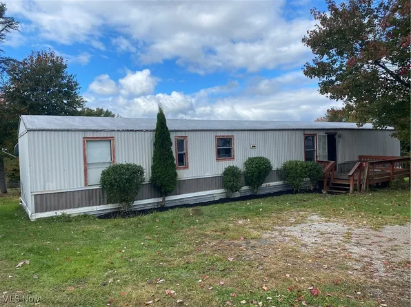 201 Pear St #3, Bethesda, OH 43719