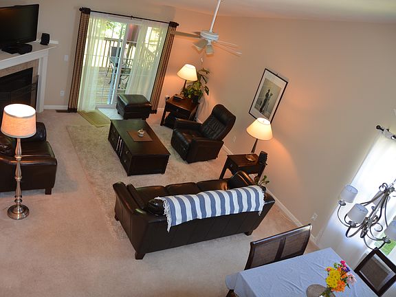 5th image of 186 Slindes Woods Cir