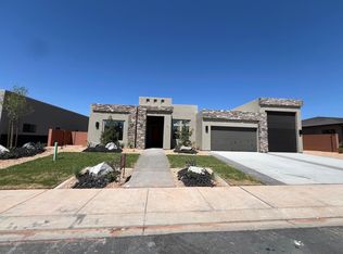 176 S 660 W, Ivins, UT 84738