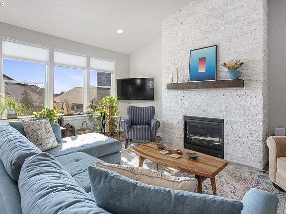 5th image of 2053 N 4th Way