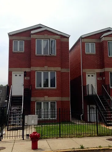 502 S Oakley Blvd #1 Photo 1