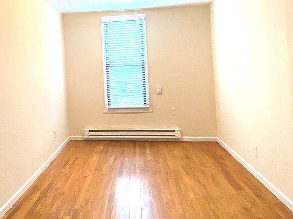 4th image of 422 E 120th St APT 3