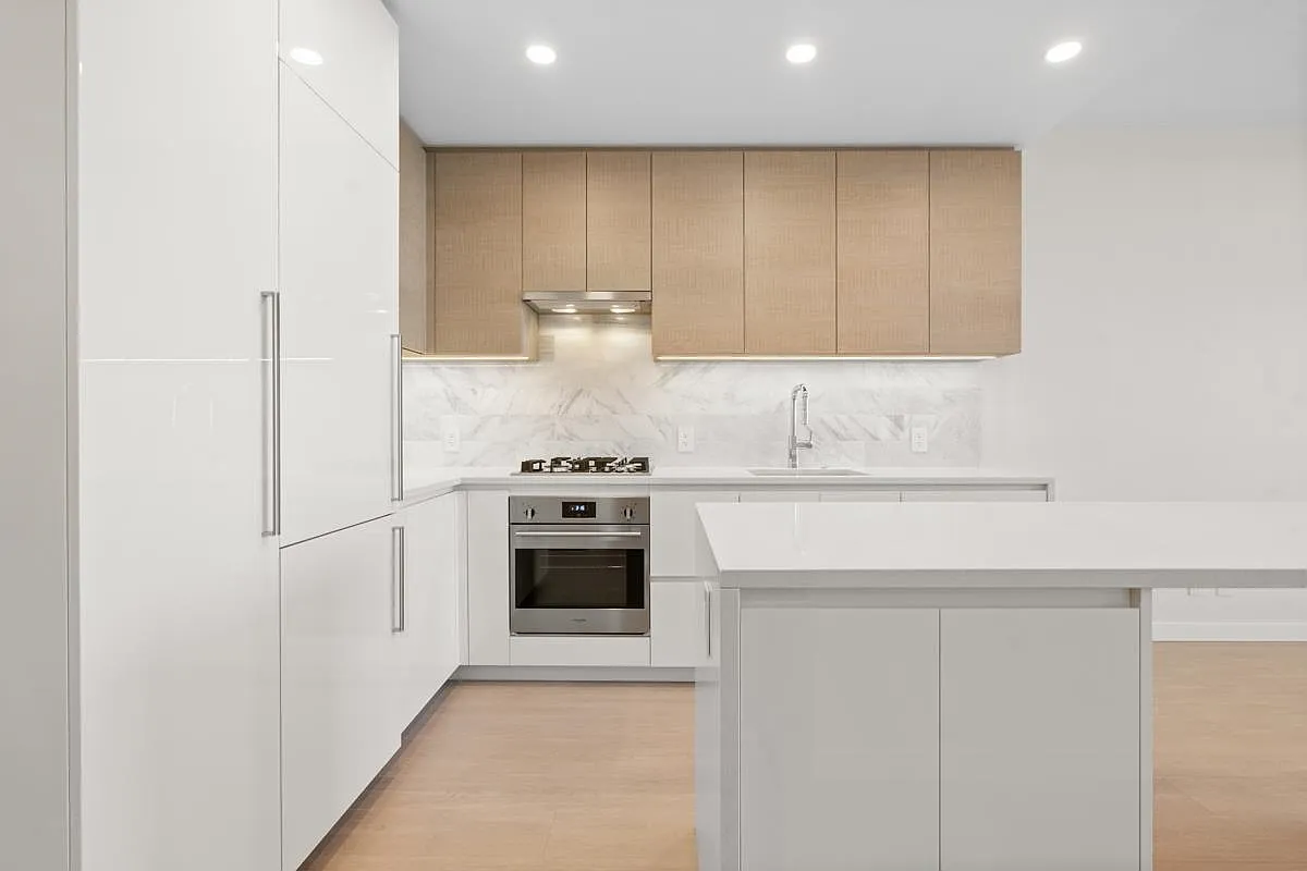 2 bed, 750 sqft, $2,900 — Photo 2