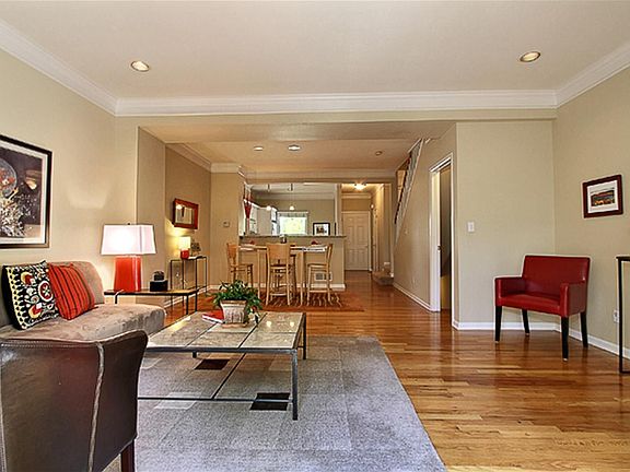 4th image of 5702 E 10th Ave