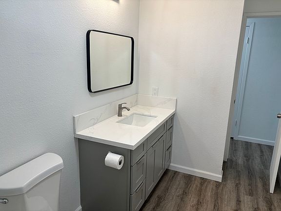 3rd image of 1661 Nakula St