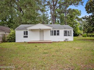 126 Sanders St, Jacksonville, NC 28540