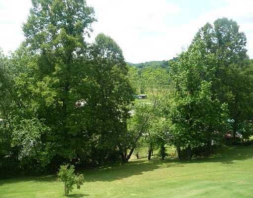 4th image of 72 Mimosa Ln