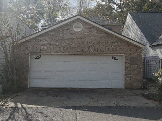 1st image of 124 Ambiance Cir