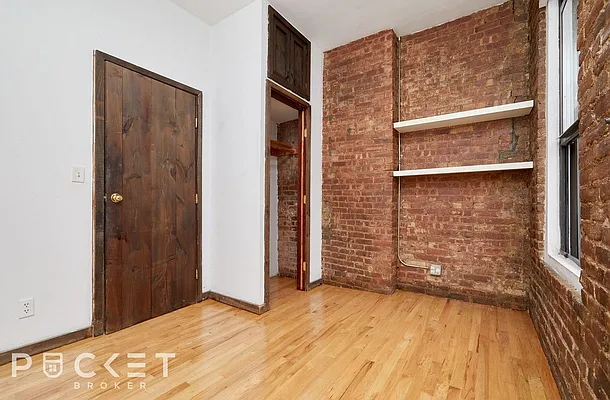 Rented by PocketBroker Inc | media 14