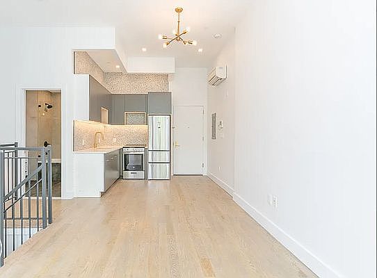 2nd image of 424 Gates Ave #1AA