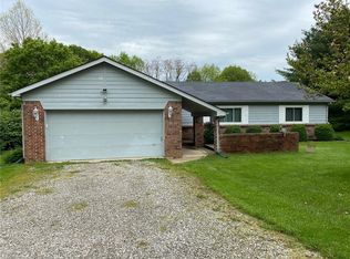 8260 Big Bend Rd, Martinsville, IN 46151