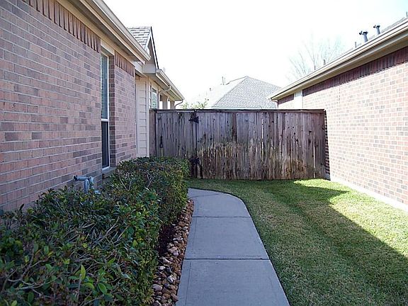 2nd image of 1502 N Marsala Dr