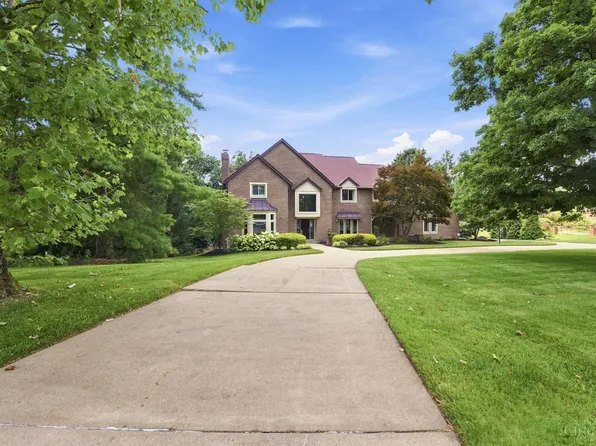 401 Sunny Acres Dr, Cincinnati, OH 45255