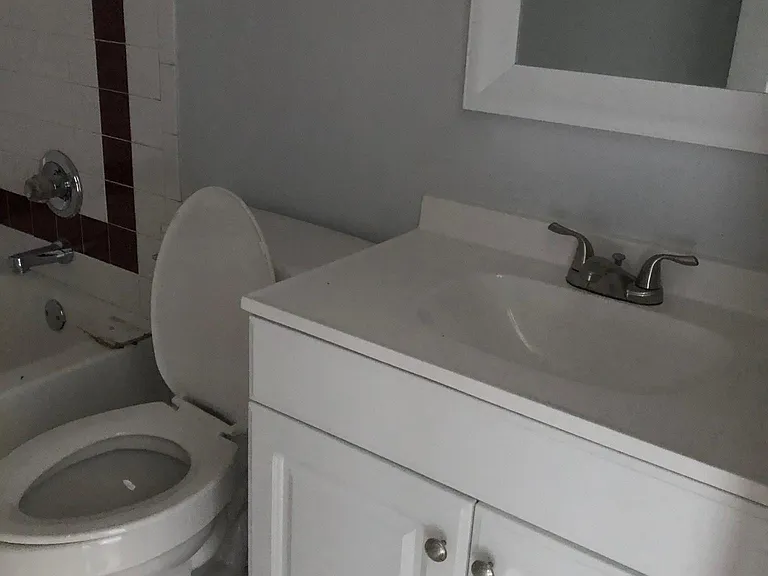 886 Mildred Pl NW — Photo 18