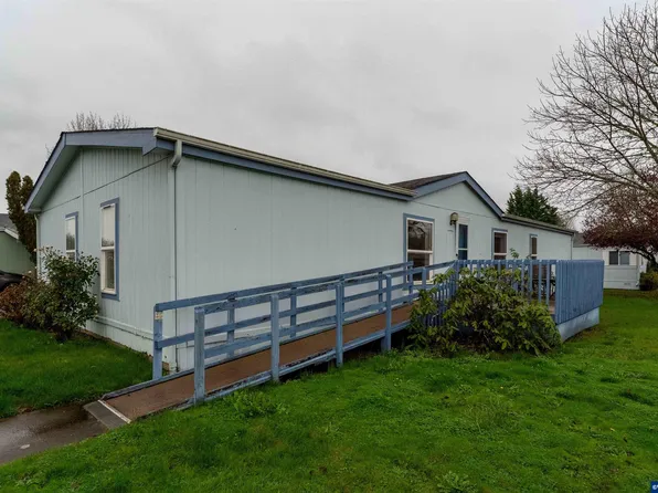 1284 N 19th St Unit 92, Philomath, OR 97370