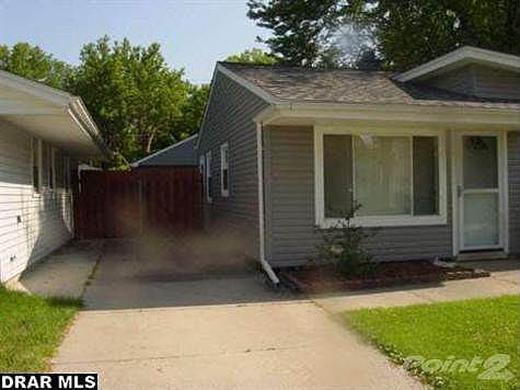 3rd image of 25227 Stanford St