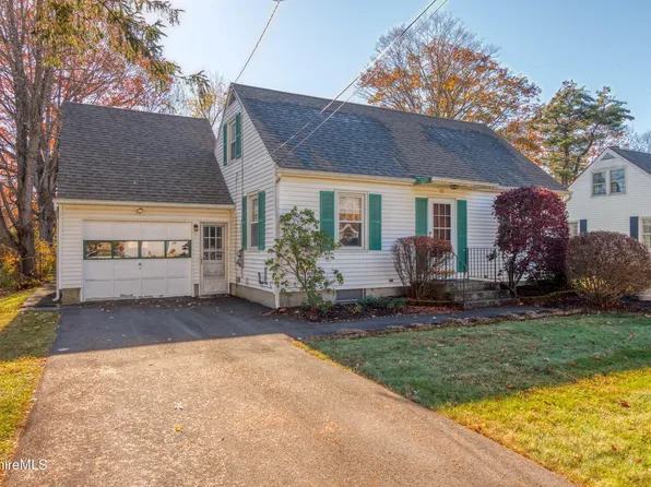 60 Oak Street Ext, Dalton, MA 01226