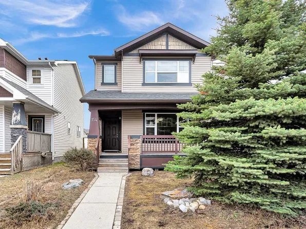 154 W Everglen Rise SW, Calgary, AB T2Y 4Z2