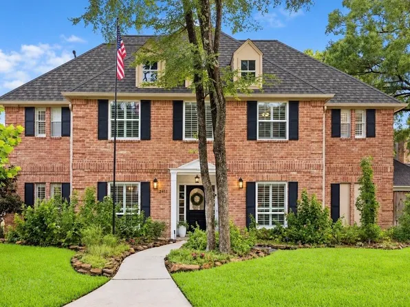 2411 Kings Lodge Dr, Kingwood, TX 77345