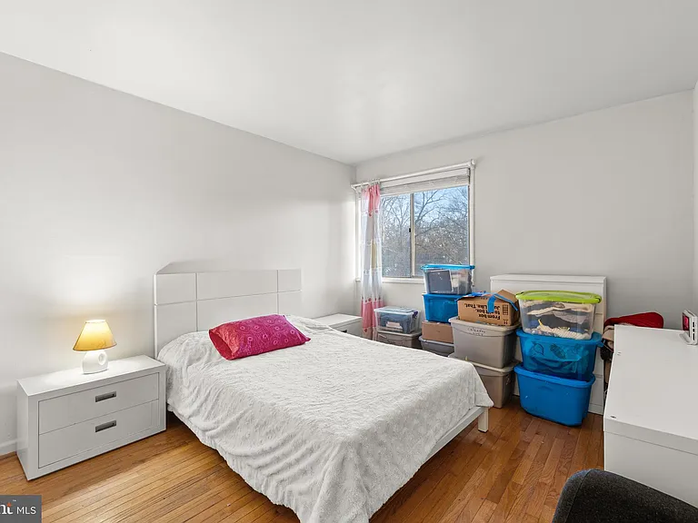 7244 Donnell Pl #D-2 — Photo 19