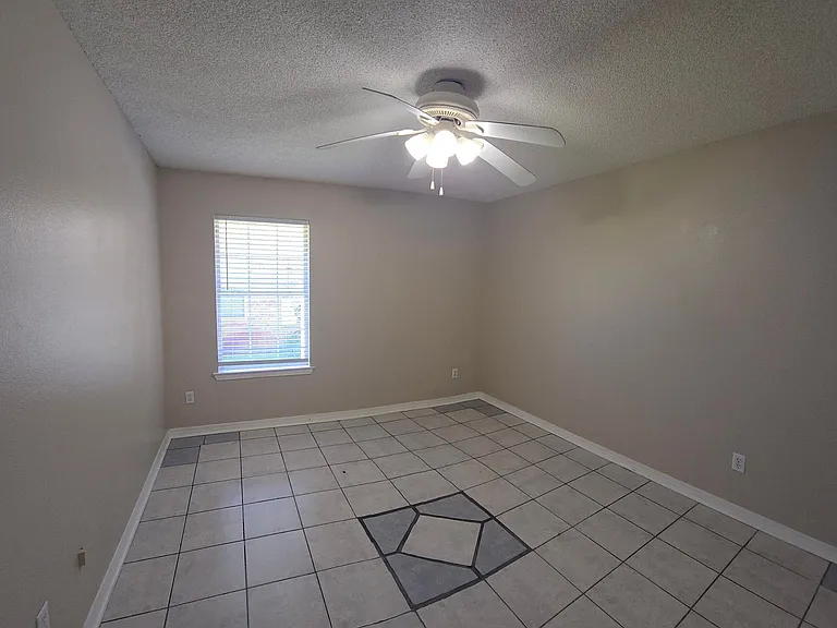 418 Pristine Water Ln — Photo 18